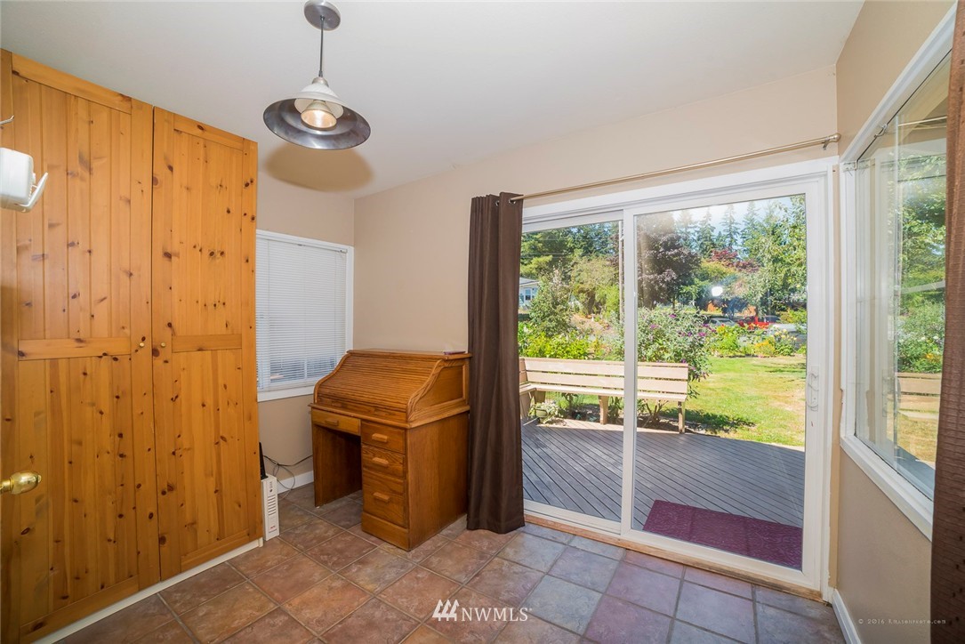 5820 Lowell Road Everett, WA 98203 - Photo 19 of 24