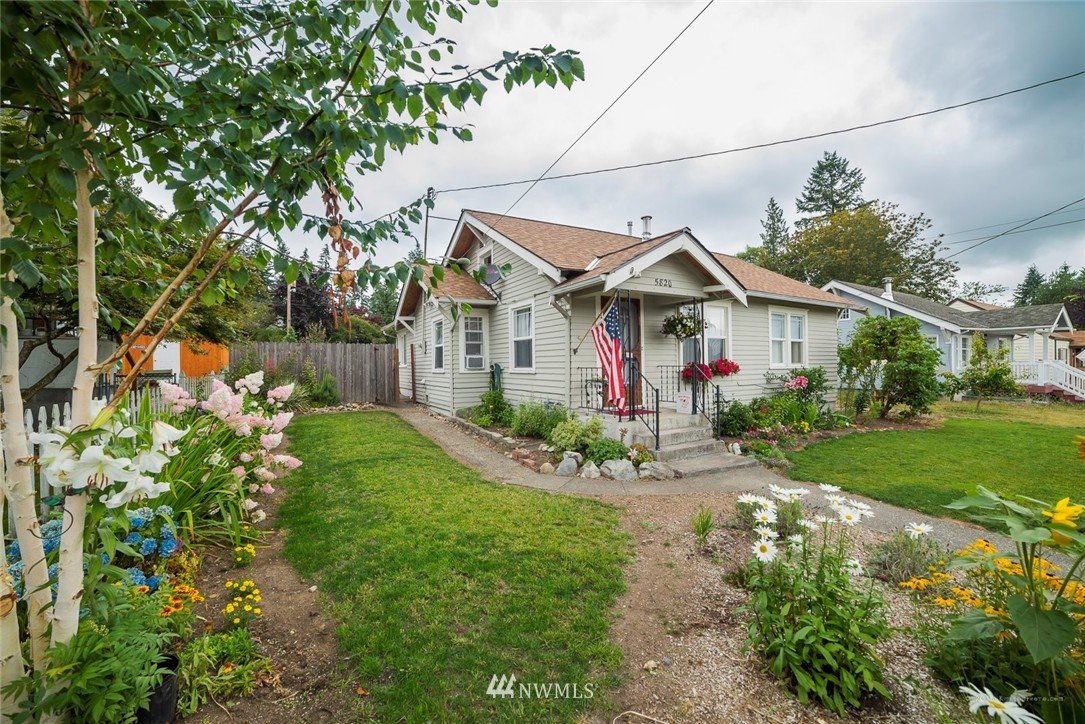 5820 Lowell Road Everett, WA 98203 - Photo 3 of 24