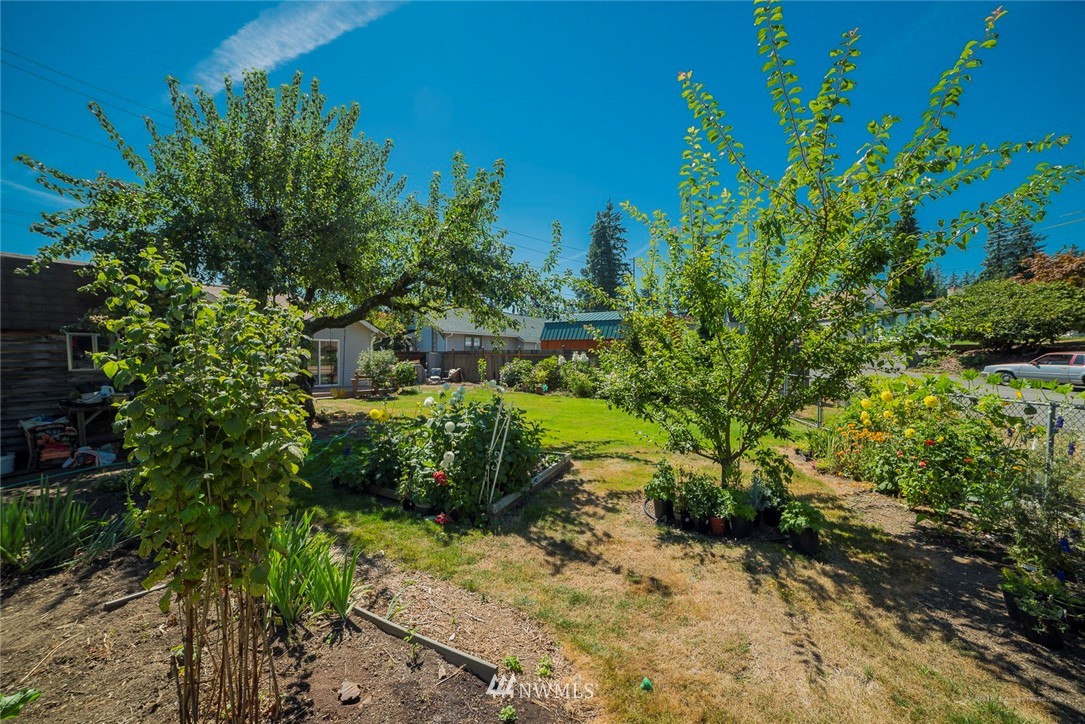 5820 Lowell Road Everett, WA 98203 - Photo 22 of 24