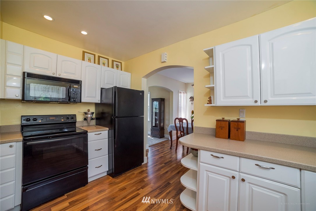 5820 Lowell Road Everett, WA 98203 - Photo 6 of 24