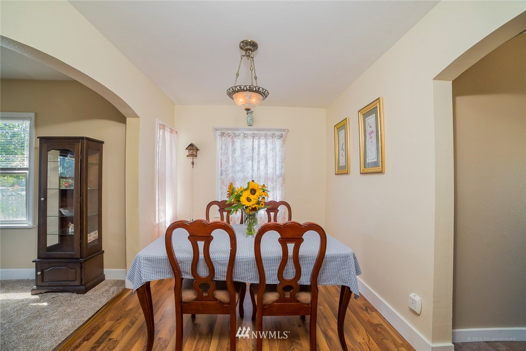 5820 Lowell Road Everett, WA 98203 - Photo 8 of 24