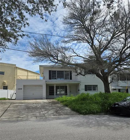 $338,800 | 1216 Franklin Circle, Clearwater, FL 33756