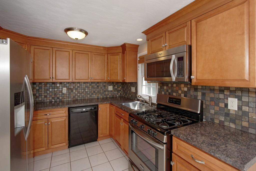 12 Fairfield Road Framingham, MA 01701 - Photo 12 of 42 Gallery Image 12