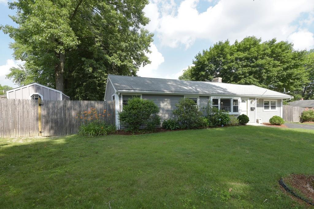 12 Fairfield Road Framingham, MA 01701 - Photo 4 of 42 Gallery Image 4