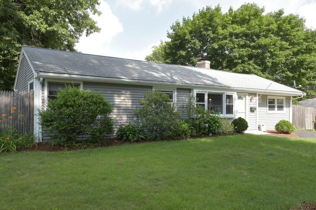 12 Fairfield Road Framingham, MA 01701 - Photo 5 of 42 Gallery Image 5
