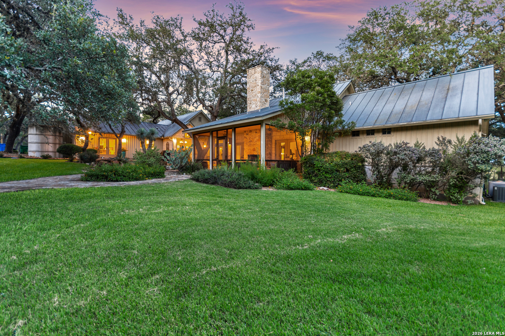 122 Woodland Ranch Road Boerne, TX 78015 - Photo 2 of 66