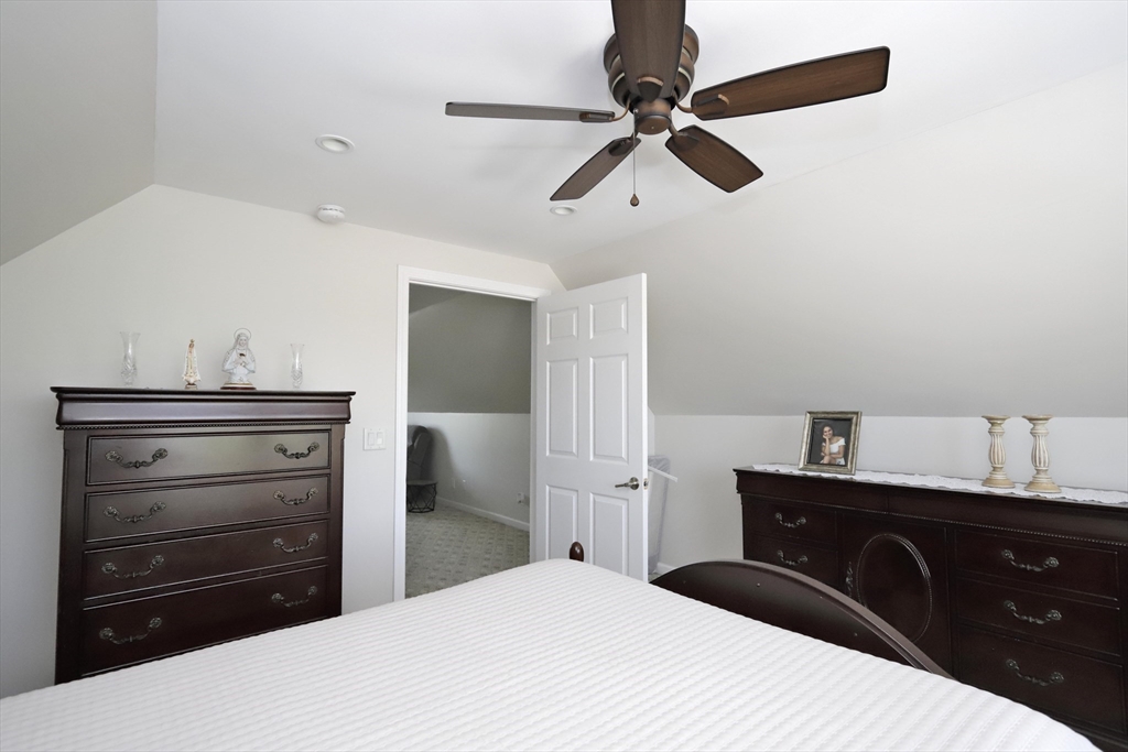 17 David Street Acushnet, MA 02743 - Photo 35 of 37