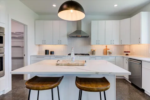 $1,149,000 | 14208 Fort Smith Trail, Austin, TX 78734