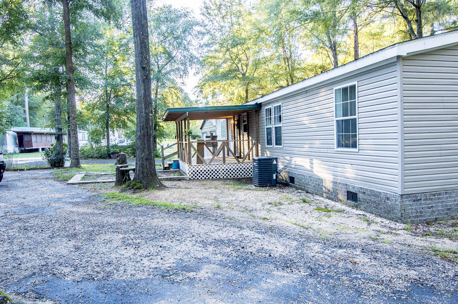1601 Princess Pond Road Summerton, SC 29148 - Photo 38 of 40 Outside 4 (1)