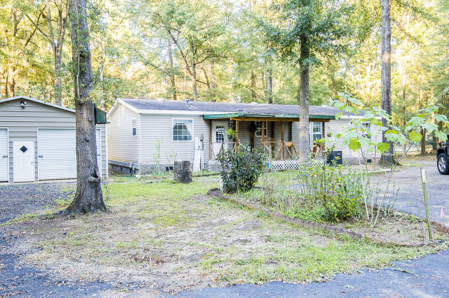 1601 Princess Pond Road Summerton, SC 29148 - Photo 5 of 40 Outside 15
