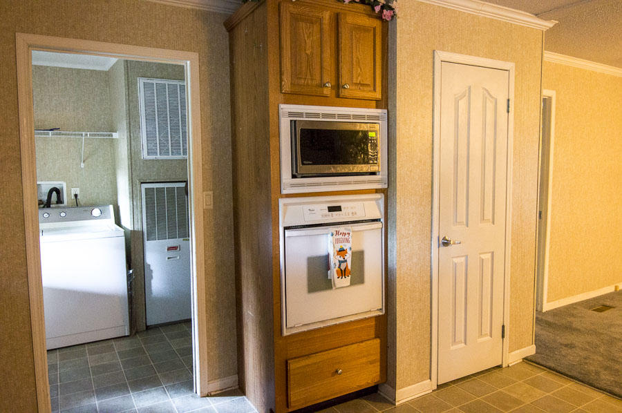 1601 Princess Pond Road Summerton, SC 29148 - Photo 9 of 40 Inside 29