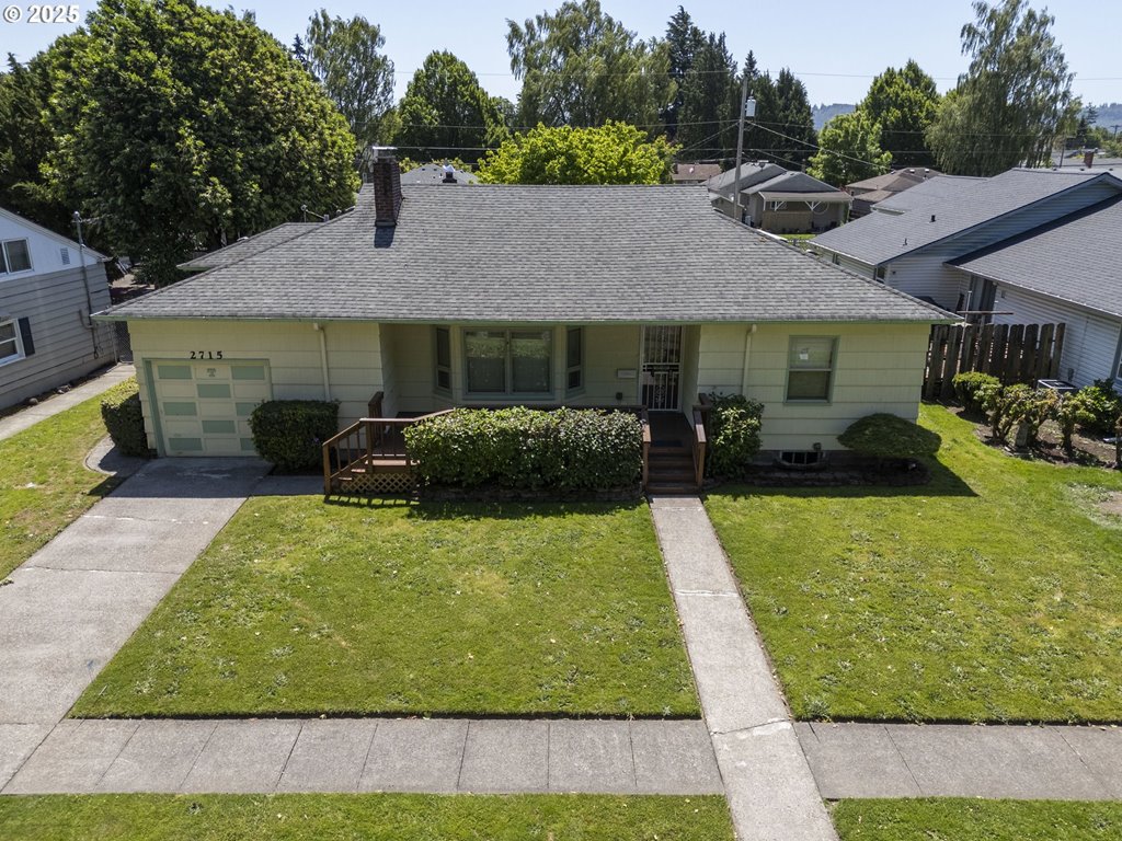 2715 Harding Street Longview, WA 98632 - Photo 2 of 47 Gallery Image 2