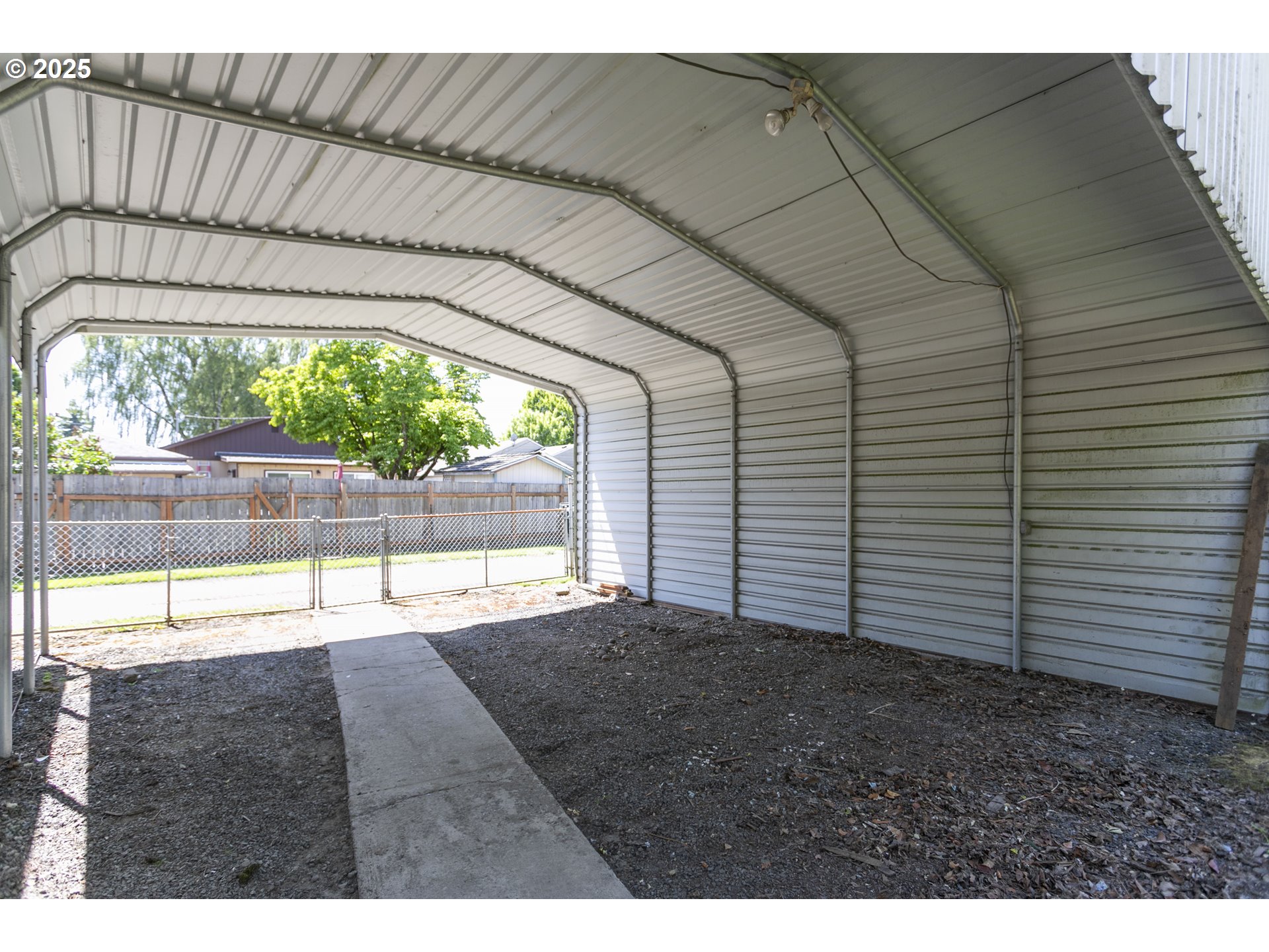 2715 Harding Street Longview, WA 98632 - Photo 30 of 47 RV Parking
