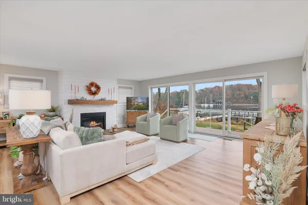 $1,590,000 | 394 North Drive, Severna Park, MD 21146