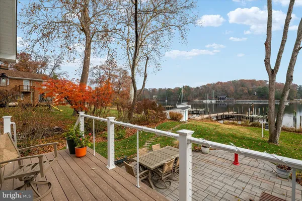 $1,590,000 | 394 North Drive, Severna Park, MD 21146