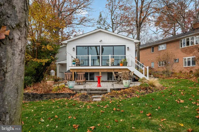 $1,675,000 | 394 North Drive, Severna Park, MD 21146