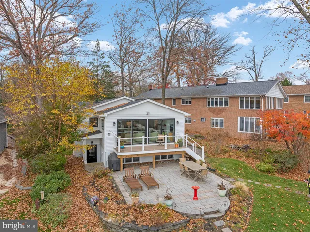 $1,675,000 | 394 North Drive, Severna Park, MD 21146