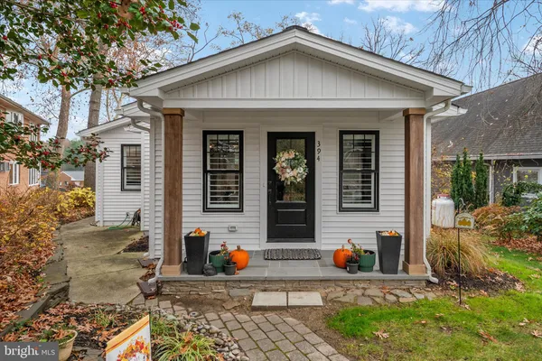 $1,590,000 | 394 North Drive, Severna Park, MD 21146