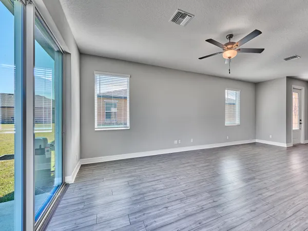 $2,700 | 1810 Celebration Drive, Fort Pierce, FL 34947