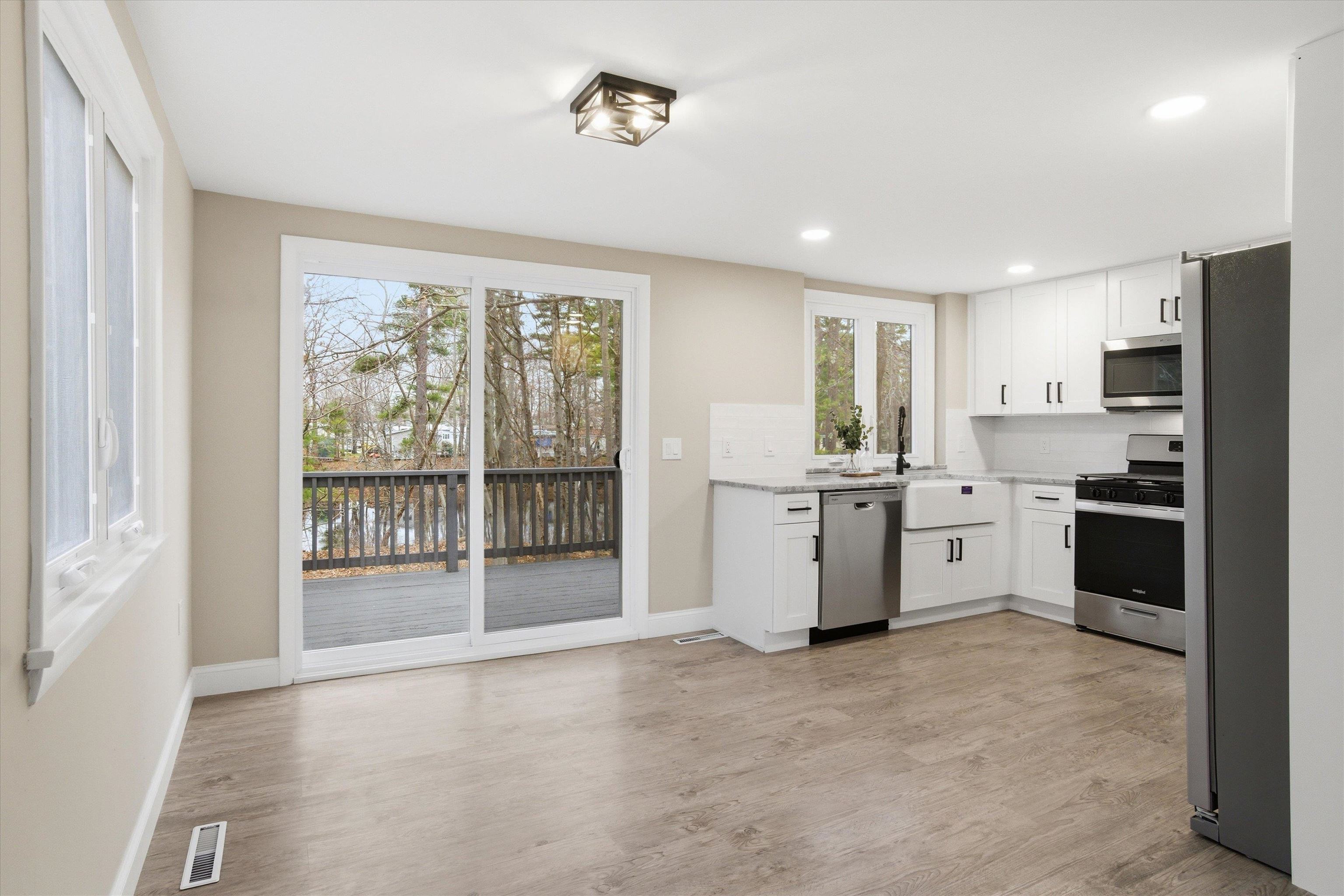 5 St James Terrace Rochester, NH 03867 - Photo 17 of 54