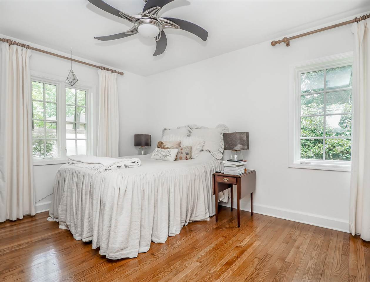 901 Lake Boone Trail Raleigh, NC 27607 - Photo 20 of 30 Photo 20