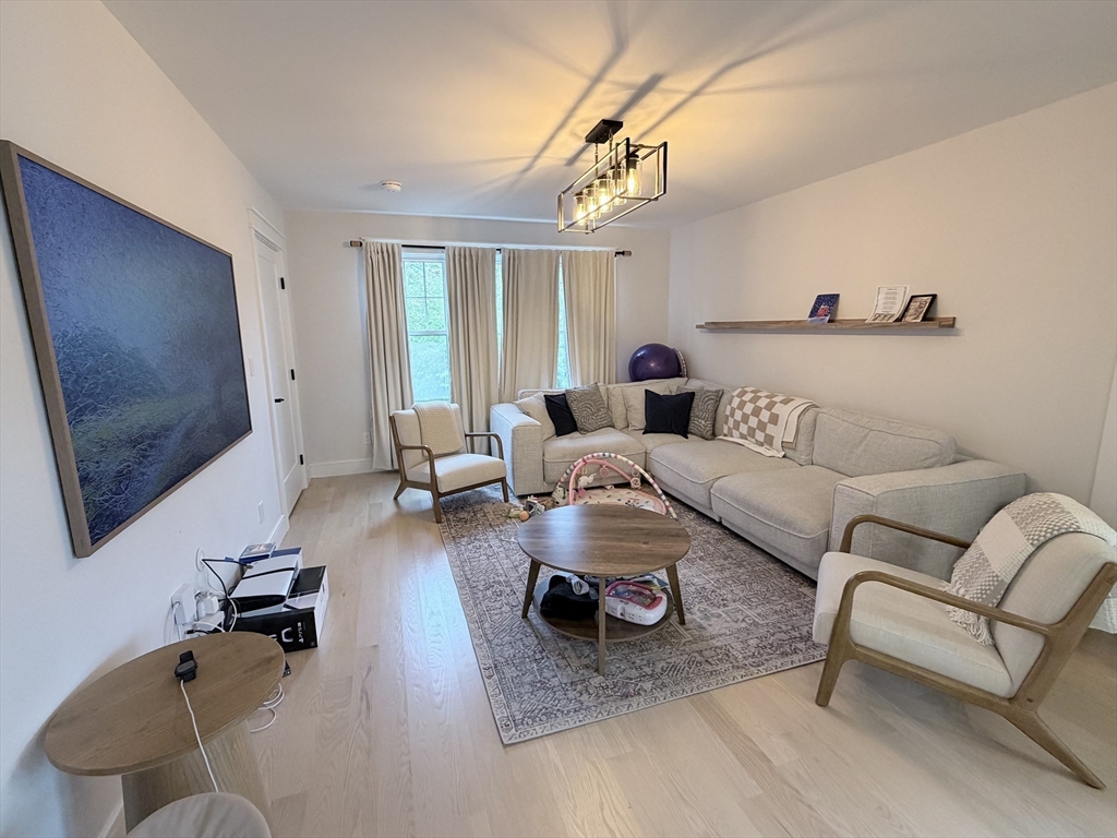70 Upsala Street Worcester, MA 01607 - Photo 18 of 36