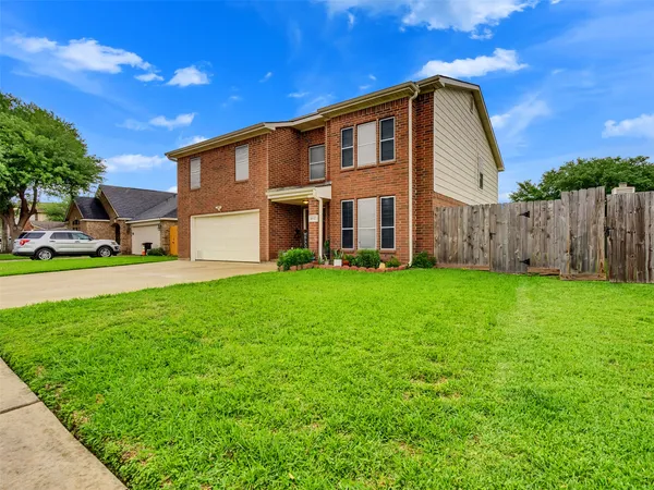 $356,000 | 10027 Glenkirk Drive, Houston, TX 77089
