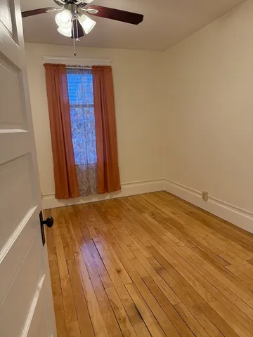 $2,450 | 97 Courtland Street, Unit 2, Worcester, MA 01602