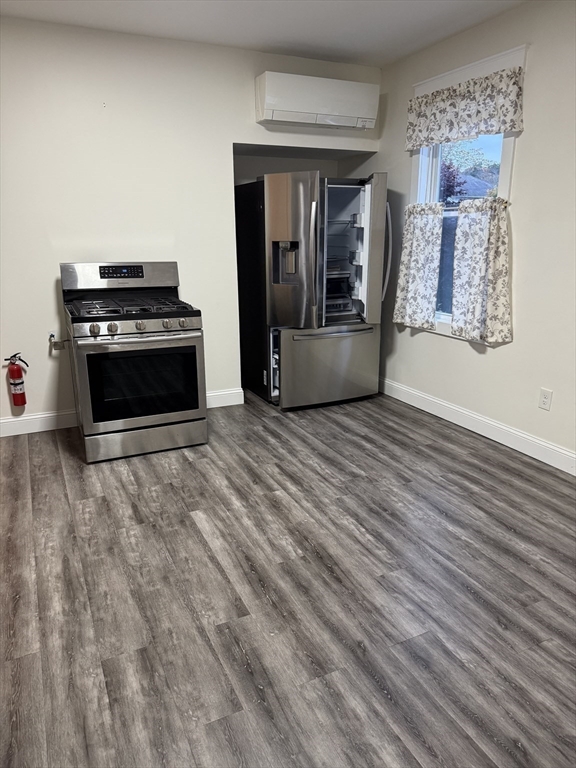 97 Courtland Street, Unit 2 Worcester, MA 01602 - Photo 7 of 18