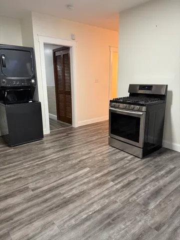 $2,450 | 97 Courtland Street, Unit 2, Worcester, MA 01602