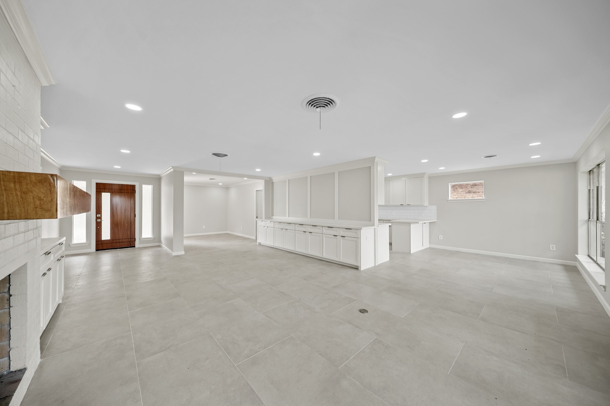 2261 Riverside Drive West Columbia, TX 77486 - Photo 13 of 44 View looking to kitchen area