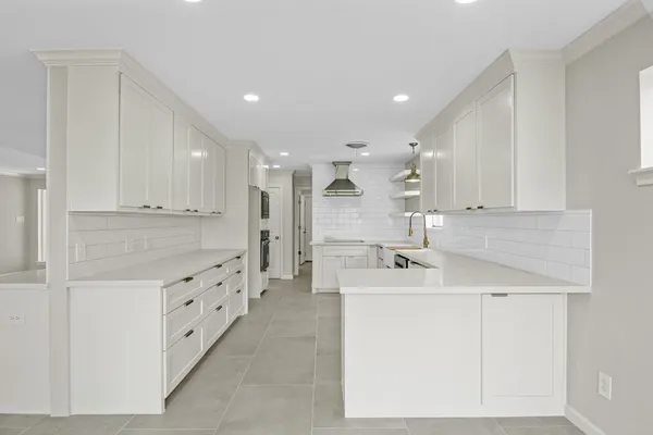 $398,000 | 2261 Riverside Drive, West Columbia, TX 77486