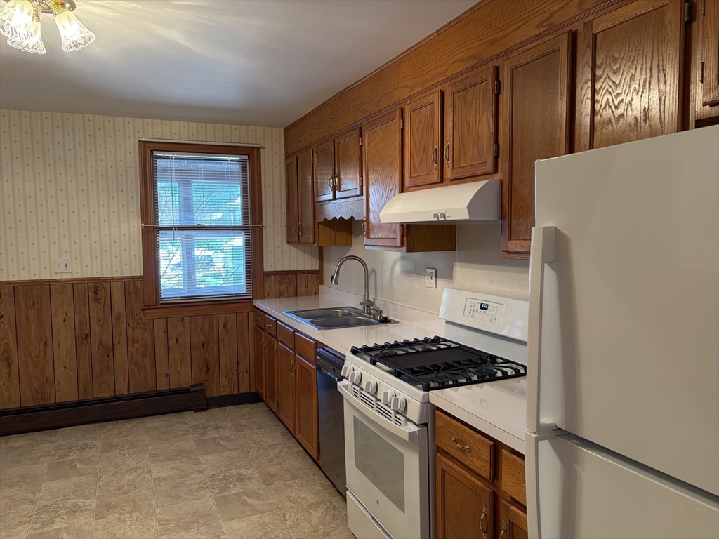 8 Summer Street, Unit 2 Boston, MA 02132 - Photo 12 of 19