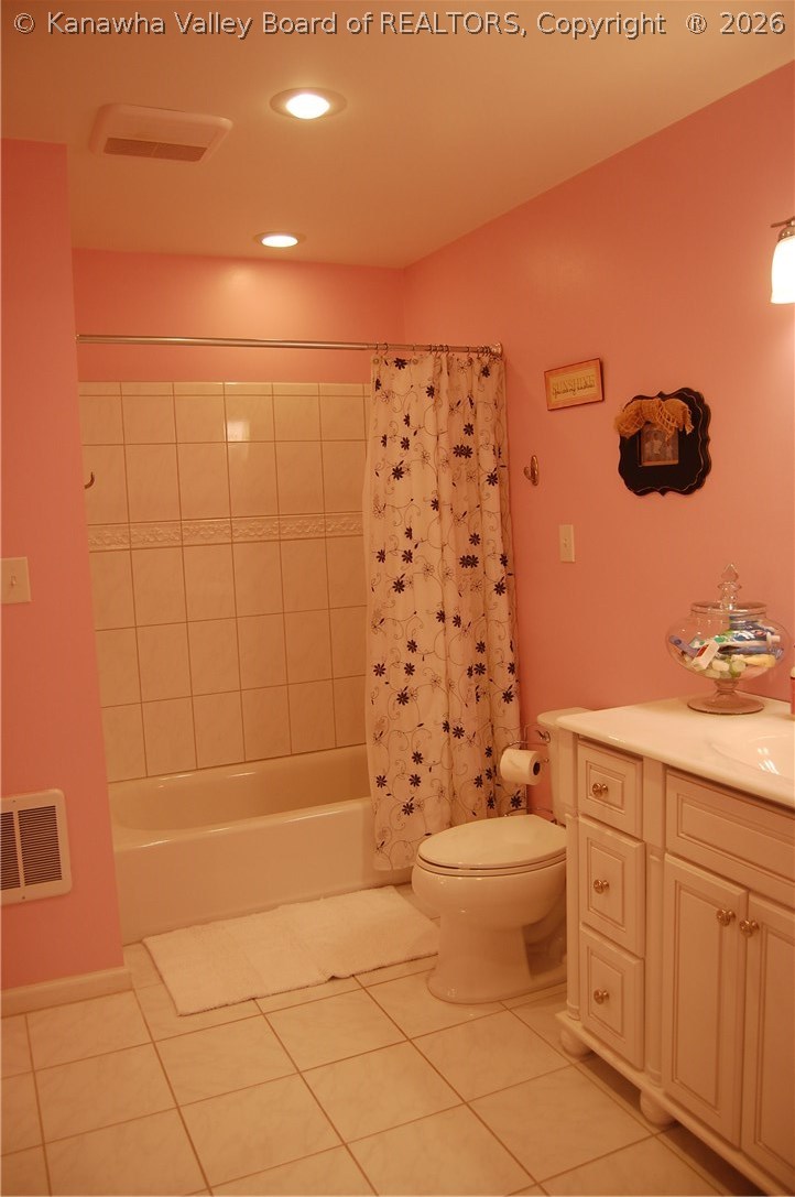 1399 Nottingham Road Charleston, WV 25314 - Photo 19 of 23 Gallery Image 19