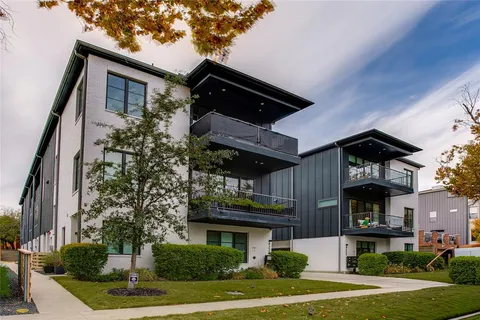 $770,000 | 4223 Holland Avenue, Unit 102, Dallas, TX 75219