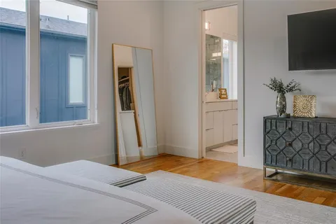 $770,000 | 4223 Holland Avenue, Unit 102, Dallas, TX 75219