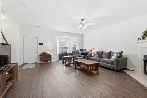 $379,900 | 1101 Downs Boulevard, Unit 254, Franklin, TN 37064