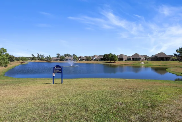 a view of outdoor space with entertaining space