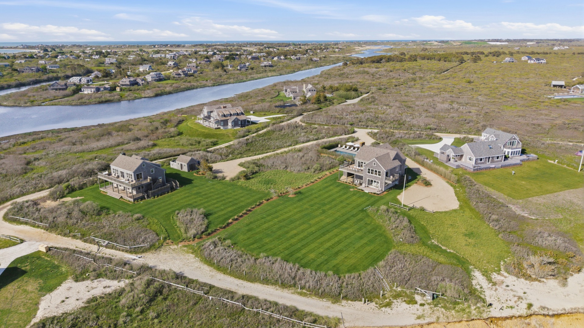 8 Sheep Pond Road Nantucket, MA 02554 - Photo 3 of 105