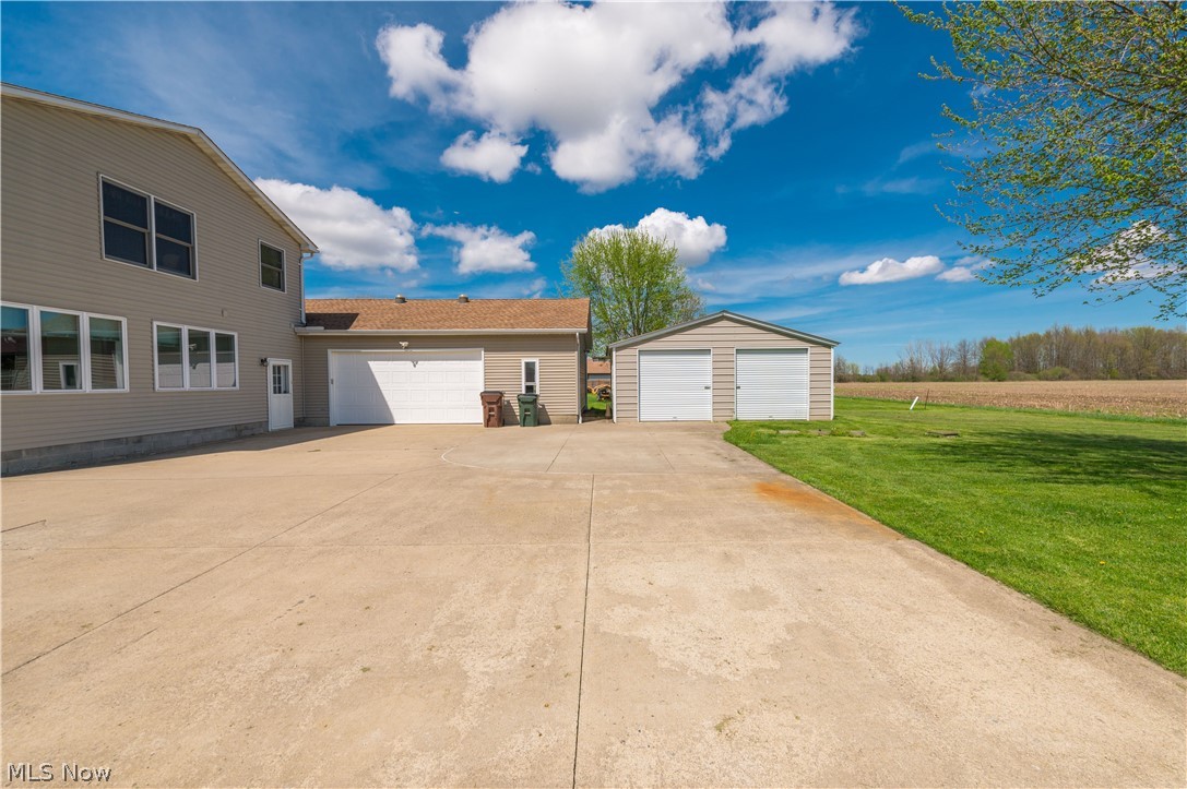 9217 Bechtel Road Elyria, OH 44035 - Photo 46 of 50
