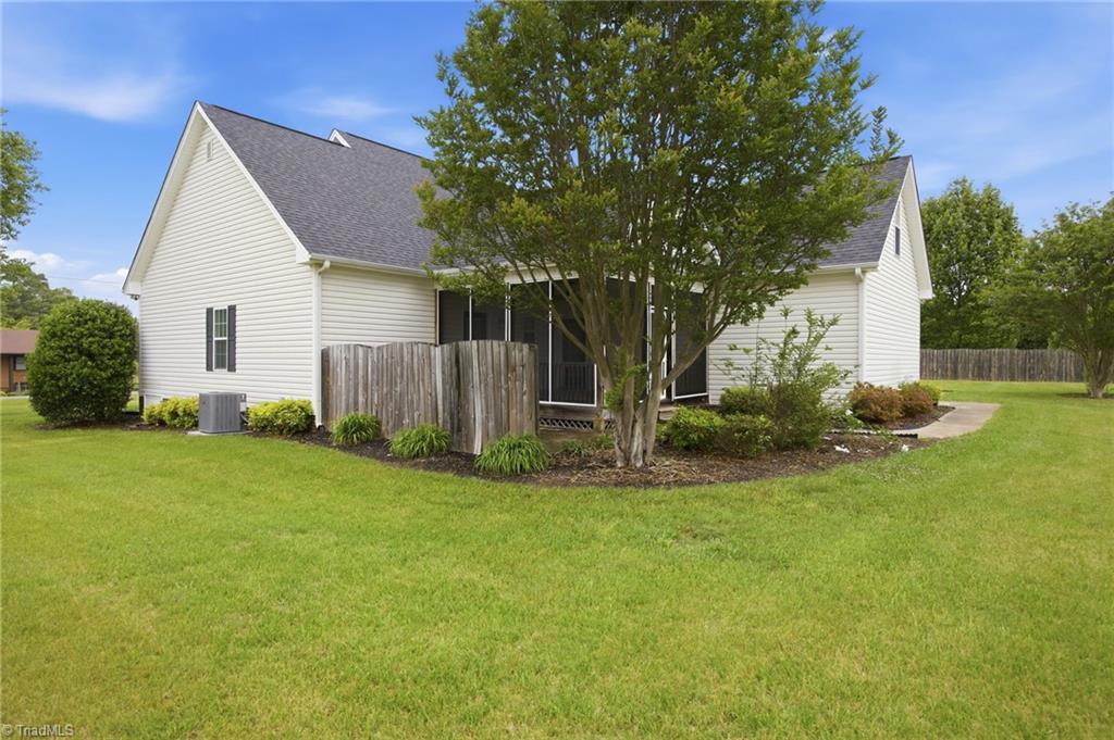 293 Rock House Road Winston-Salem, NC 27127 - Photo 33 of 43