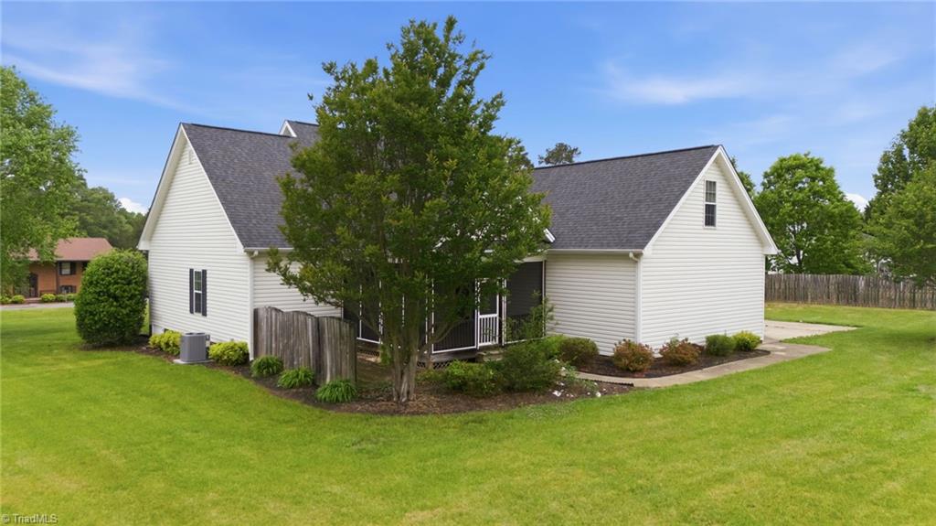 293 Rock House Road Winston-Salem, NC 27127 - Photo 36 of 43