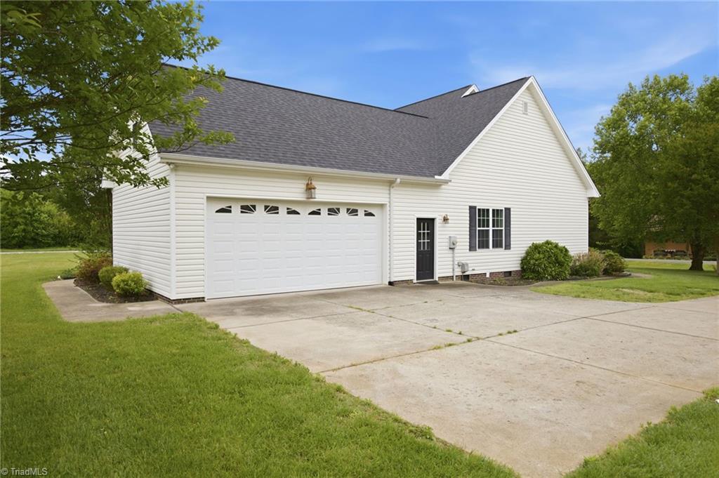293 Rock House Road Winston-Salem, NC 27127 - Photo 37 of 43