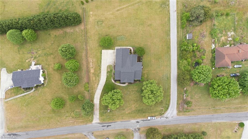 293 Rock House Road Winston-Salem, NC 27127 - Photo 39 of 43