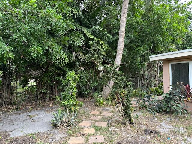 399 Southwest 8th Terrace Boca Raton, FL 33486 - Photo 34 of 36 IMG_2594