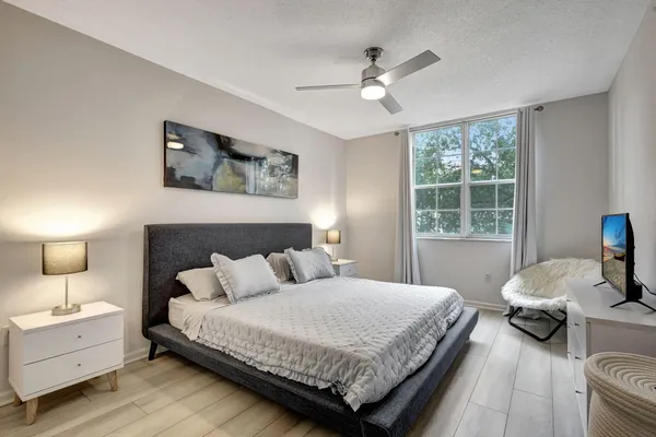 $2,750 | 630 South Sapodilla Avenue, Unit 223, West Palm Beach, FL 33401