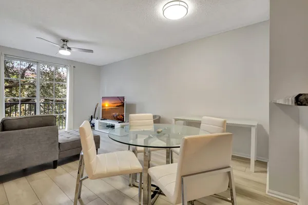 $2,750 | 630 South Sapodilla Avenue, Unit 223, West Palm Beach, FL 33401