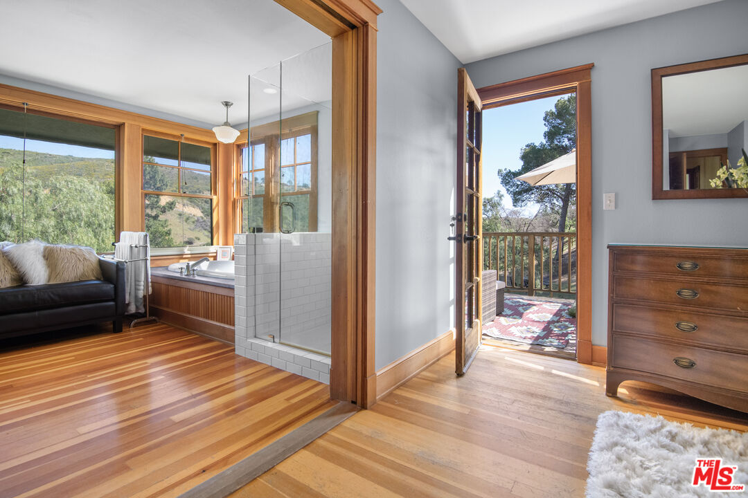 33208 Decker School Road Malibu, CA 90265 - Photo 19 of 51 Gallery Image 19