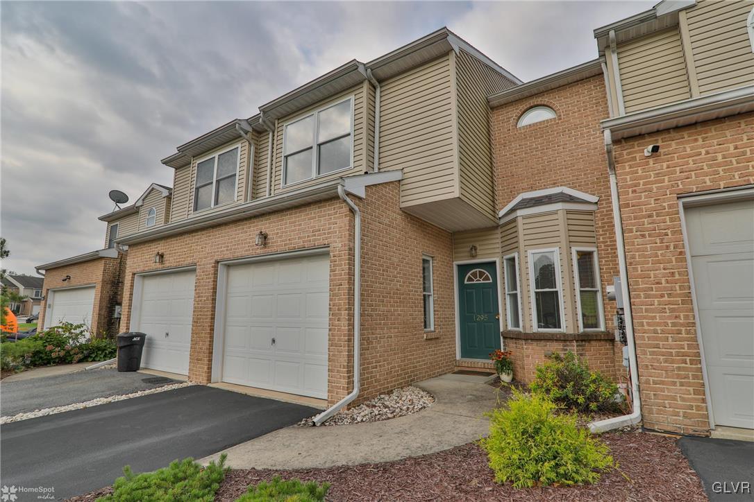1295 Old Gate Road Northampton, PA 18067 - Photo 1 of 33 Gallery Image 1
