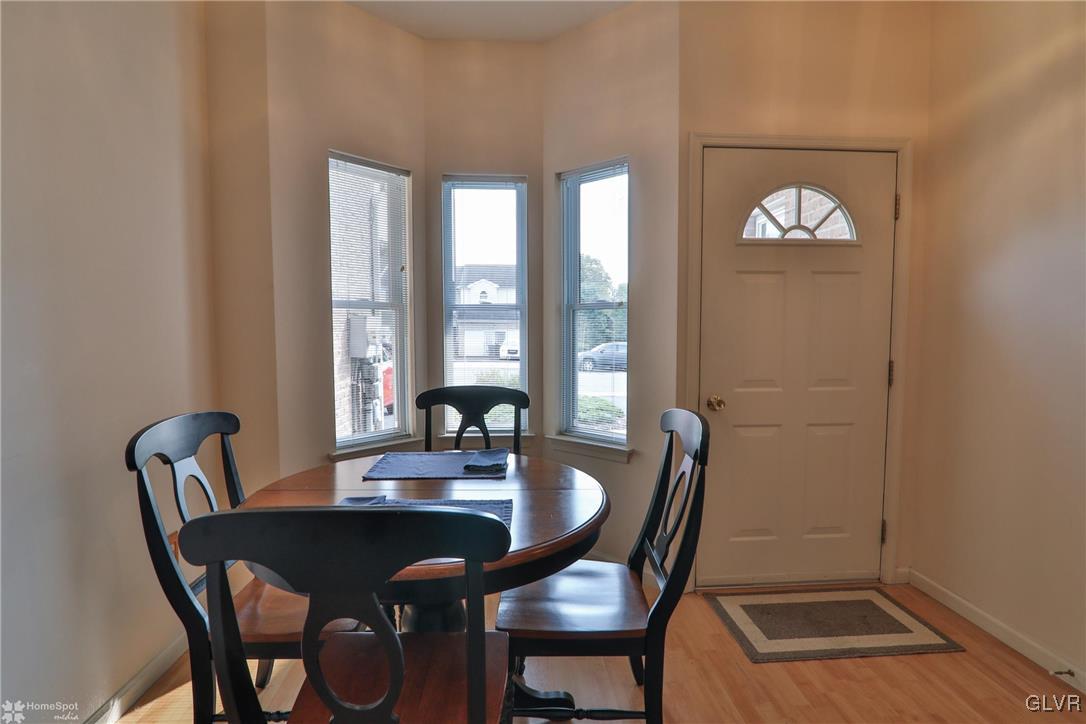 1295 Old Gate Road Northampton, PA 18067 - Photo 7 of 33 Gallery Image 7